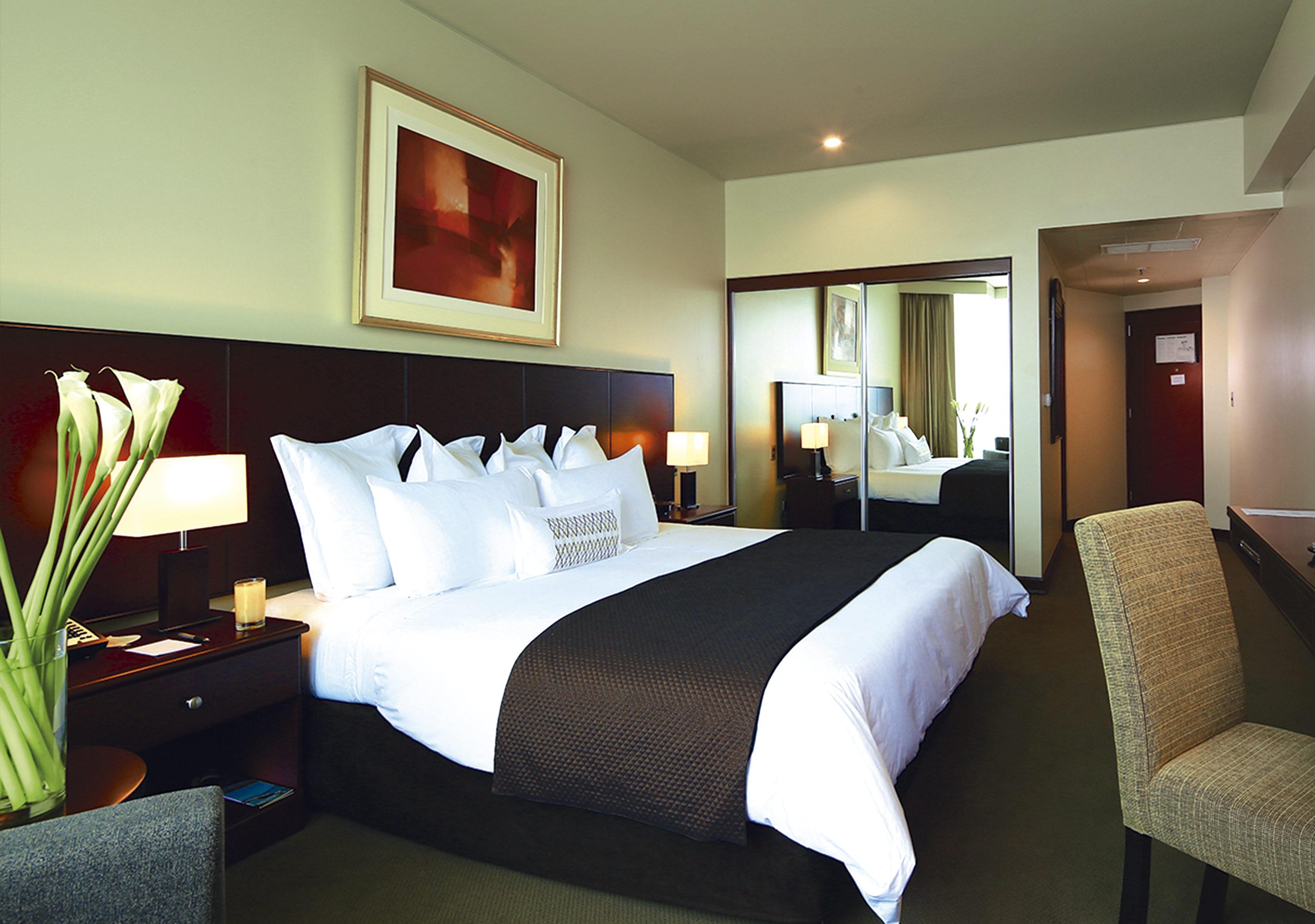 Hotel Delfines & Convention Center